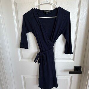 Sz Small Lulus navy blue wrap dress